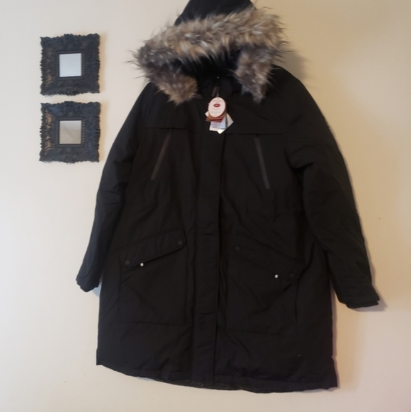 Canadiana Women's Parka - Picture 8 of 13
